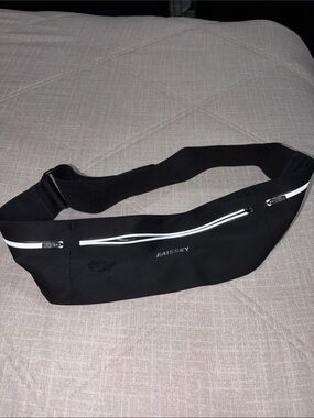 Black Running Belt